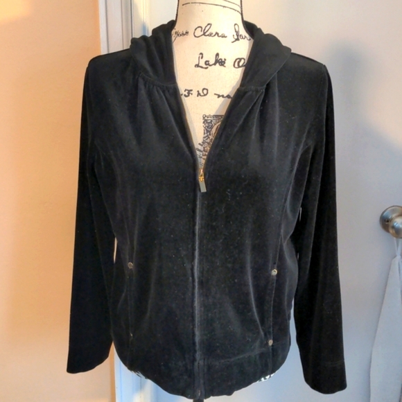 Black Velvet yoga hoodie with Om symbol - Picture 3 of 5